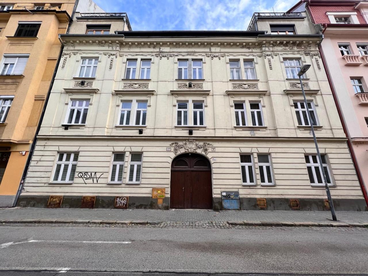 Stylish Flat In City Centre Bratislava Exterior foto